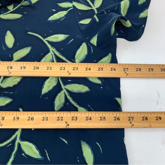 Christie Jill Blouse Woman 2X  Button Up Navy Green Print Short Sleeve Casual - Picture 7 of 8